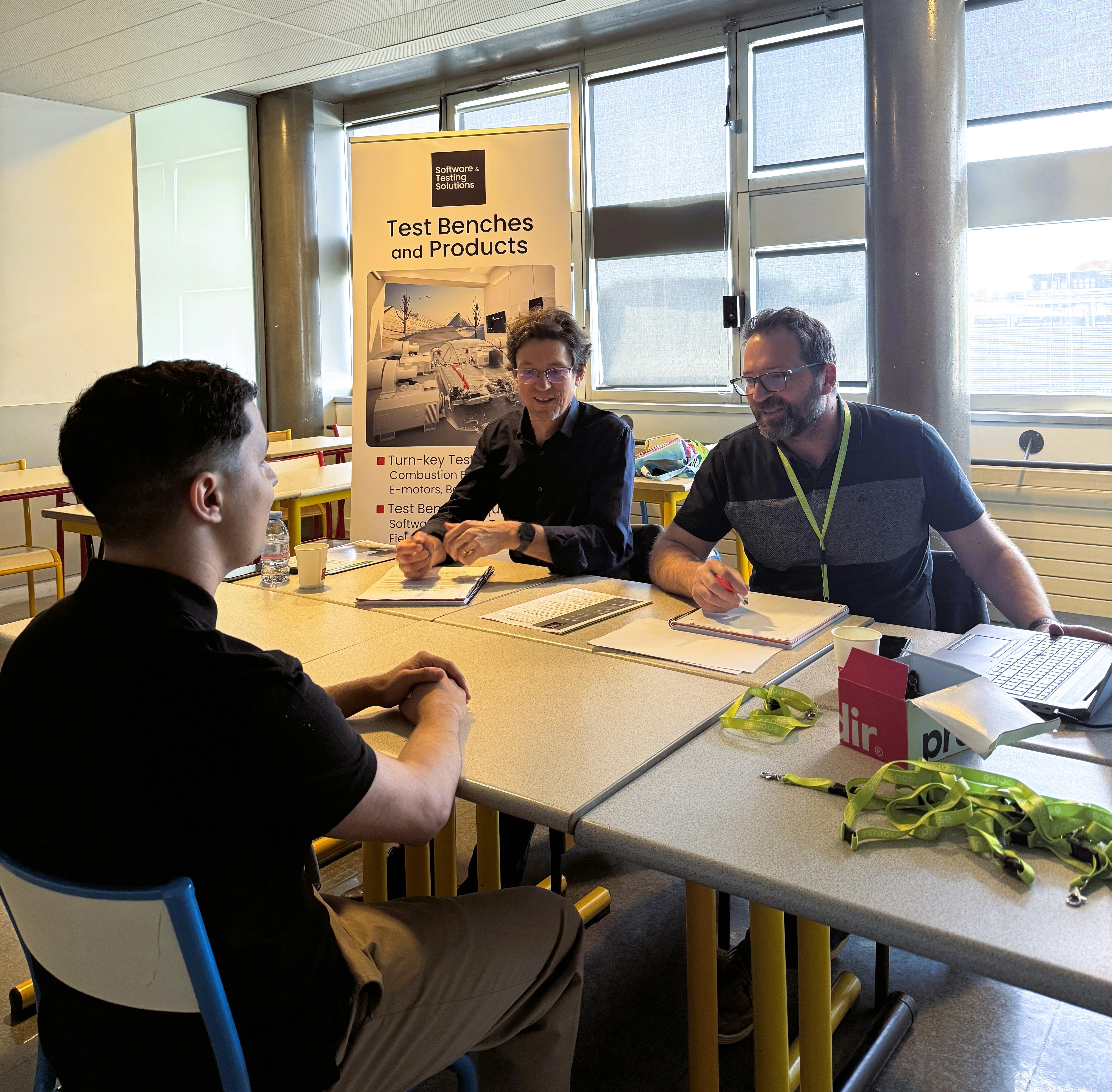 Apprentis-dating sur le campus de Vélizy - IUT de Vélizy - Rambouillet
